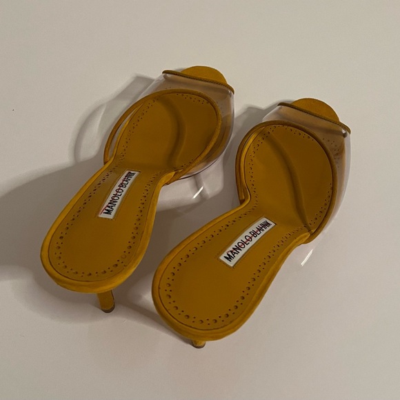 Manolo Blahnik Mustard Yellow Women's Mules - Picture 5 of 9